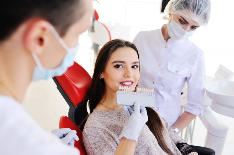 Woman receiving veneers